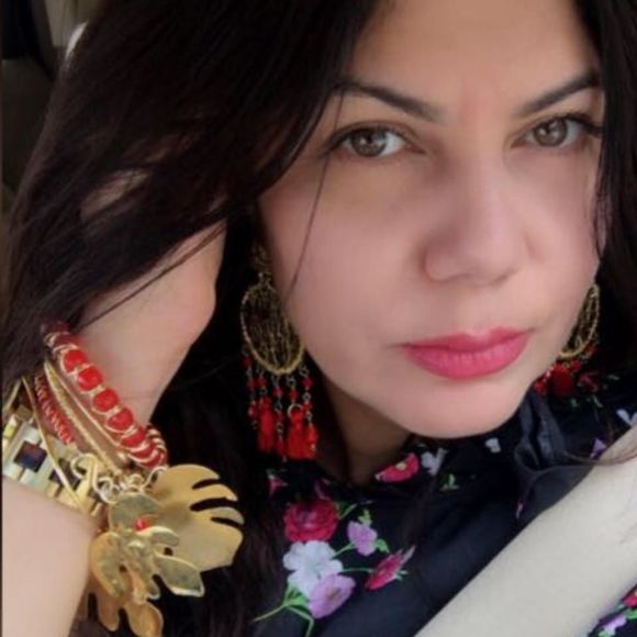 Meet your Posher, Rosmery - Picture 1 of 1